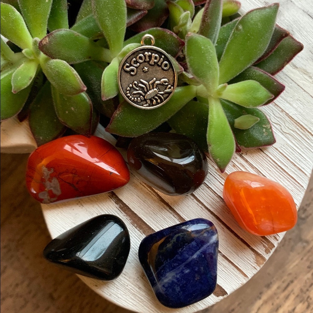 Zodiac Crystal Stone Scorpio Set